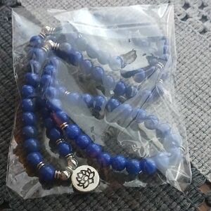 Genuine Lapis Blue Beaded Mala Prayer Bead Bracelet with Silver Accents NIB